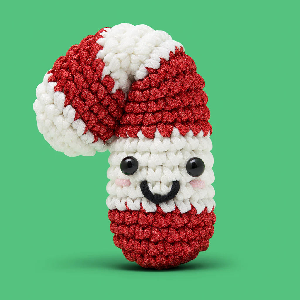 Peppi the Candy Cane crochet kit